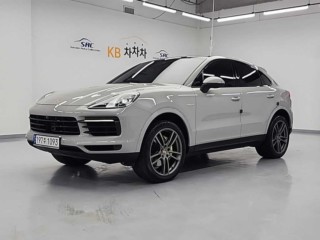 카이엔(PO536) 3.0 E-하이브리드 쿠페 중고차 매물 사진